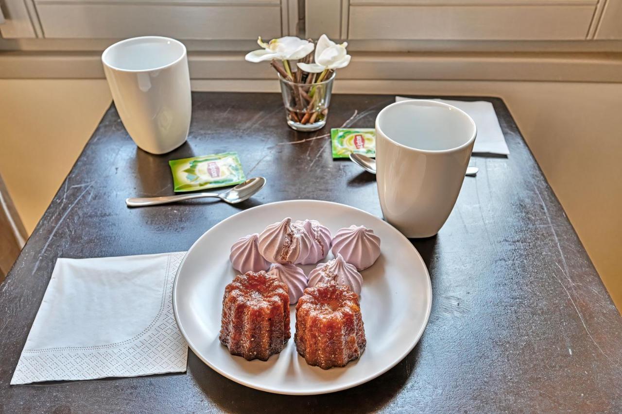 Au Coeur Des Papes, Dans Batisse De Charme Studios & Appartements En Coeur De Ville 아비뇽 외부 사진
